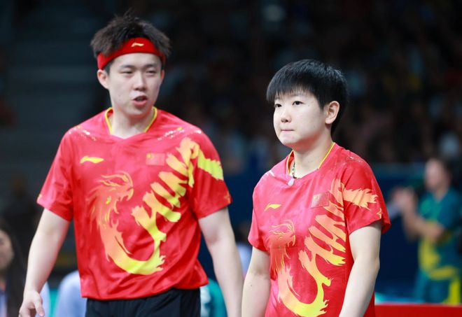 世界冠军联手美丽女友打世乒赛：人生赢家开元棋牌网站挑战孙颖莎王楚钦！28岁(图5)