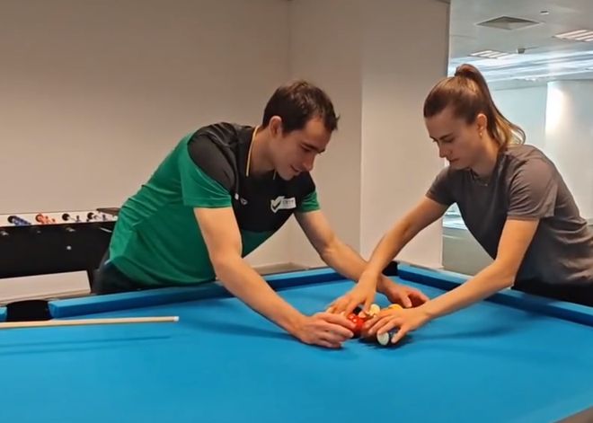 世界冠军联手美丽女友打世乒赛：人生赢家开元棋牌网站挑战孙颖莎王楚钦！28岁(图3)
